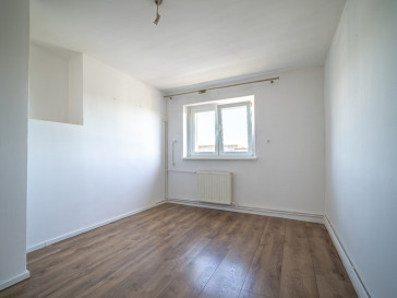 Mieszkanie Sprzedaż Karów Karów 25b