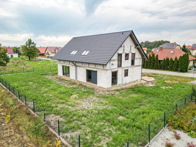 Dom Sprzedaż Serby Dębowa 7